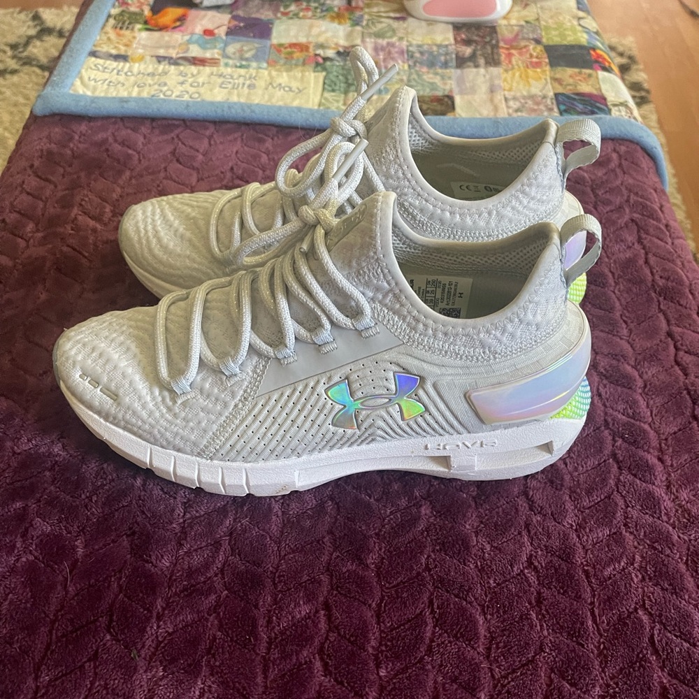 Practically new under armour hovr shoes. Still have original box
